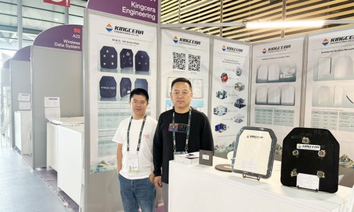 湖南永信贵宾会217携最新防弹产品亮相法国欧洲国际防务展